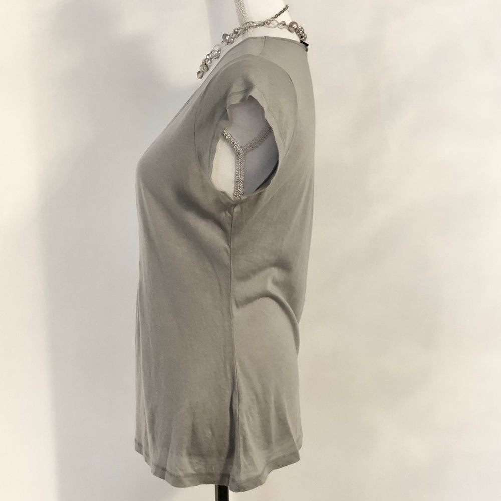 Women’s The Limited Short Sleeve Ruched Top - Picture 6 of 8